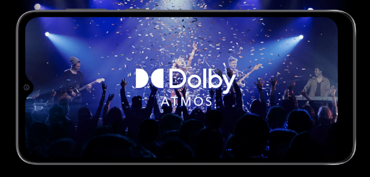 Boa experiência de áudio do Moto E13 com o Dolby Atmos.